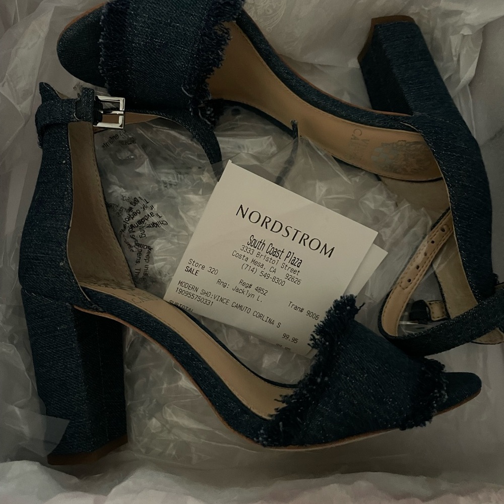 Brand new Vince Camuto frayed denim heels size 5
